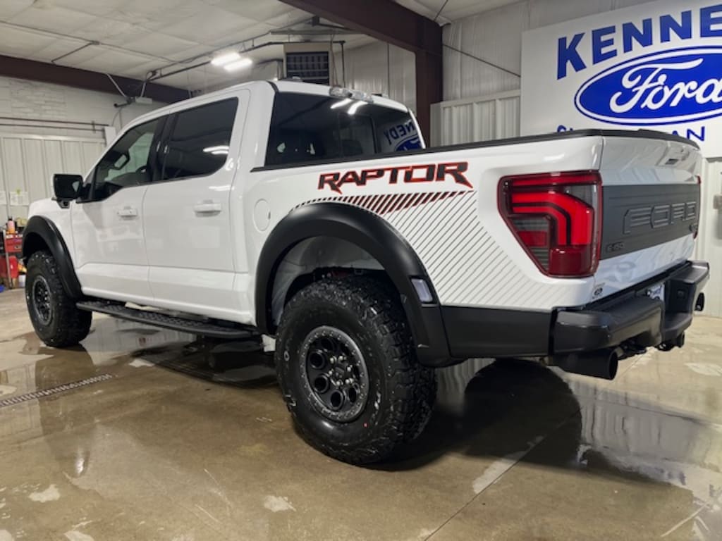 New 2025 Ford F-150 Raptor 4x4 Supercrew PICKUP