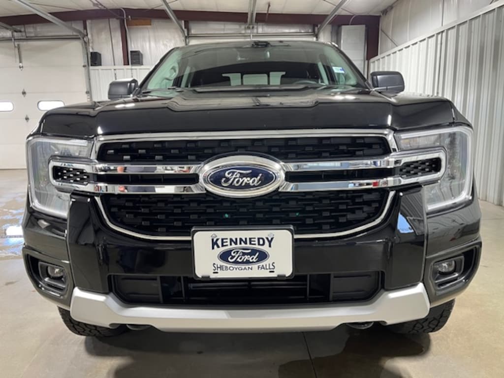 New 2025 Ford Ranger XLT Supercrew FX4 PICKUP