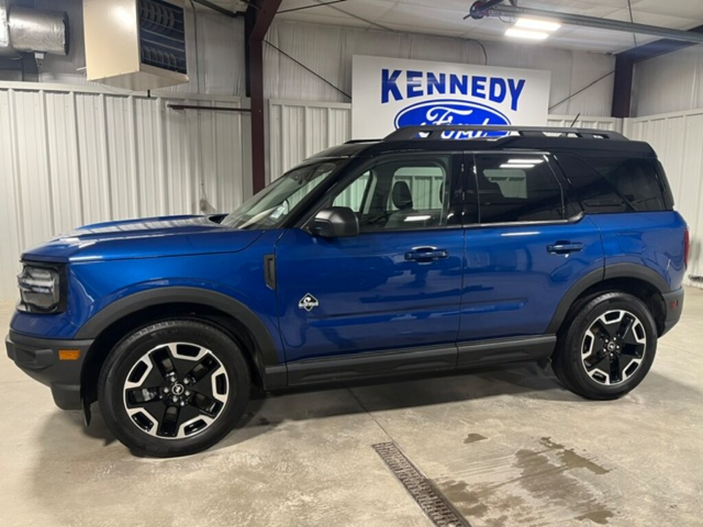 Used 2023 Ford Bronco Sport Outer Banks 4x4 WAGON