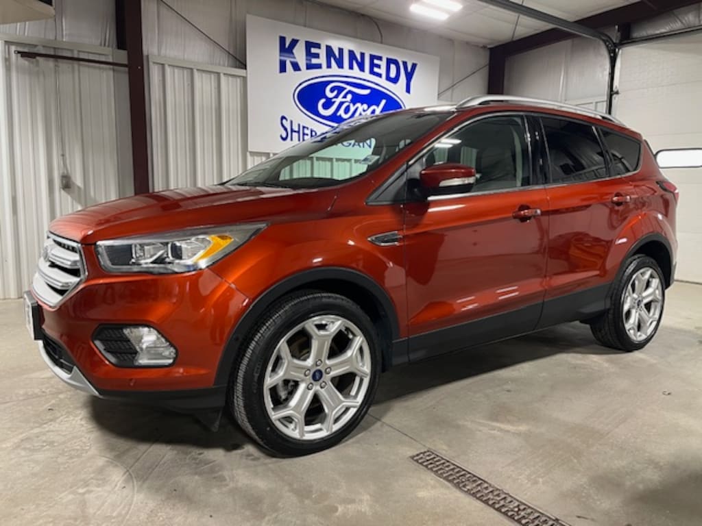 Used 2019 Ford Escape Titanium 4WD WAGON