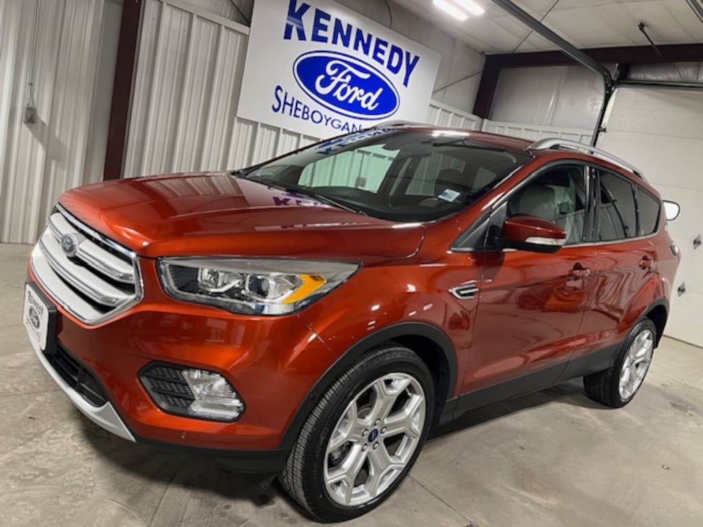 Used 2019 Ford Escape Titanium 4WD WAGON