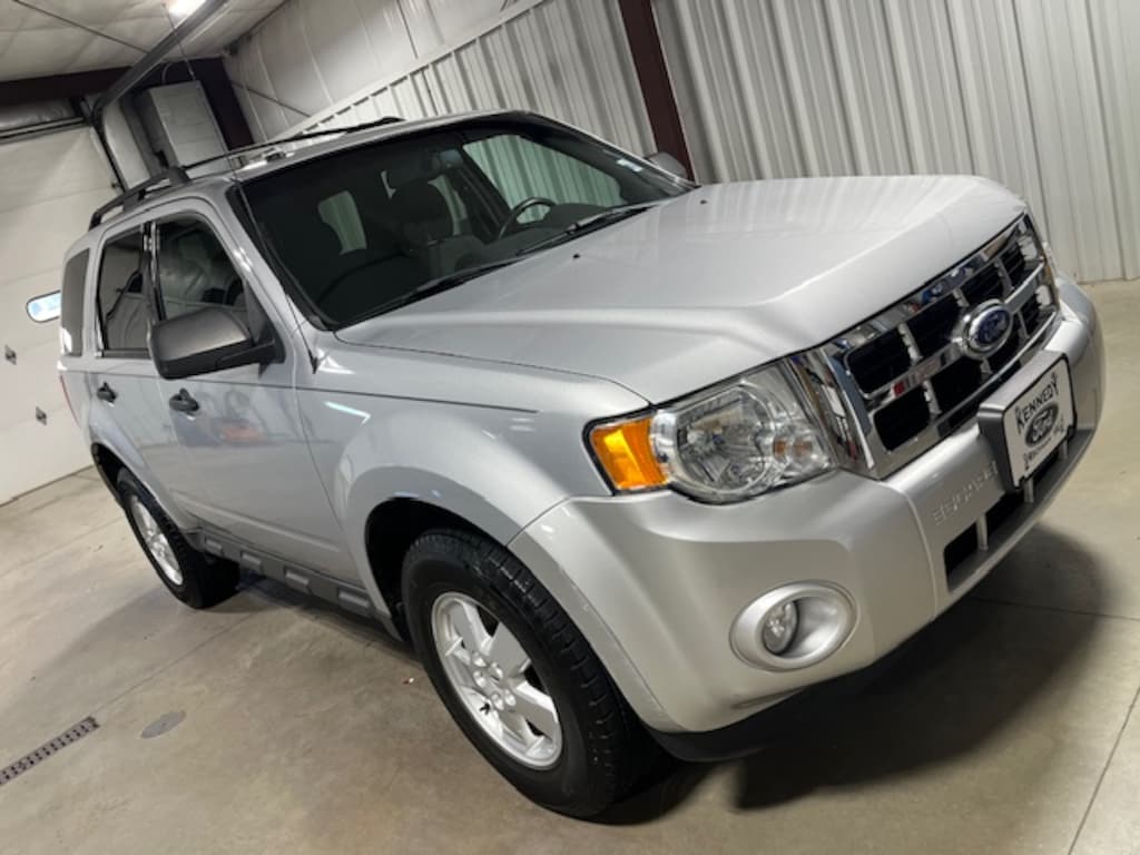 Used 2011 Ford Escape XLT WAGON