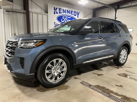 2025 Ford Explorer Active 4WD WAGON