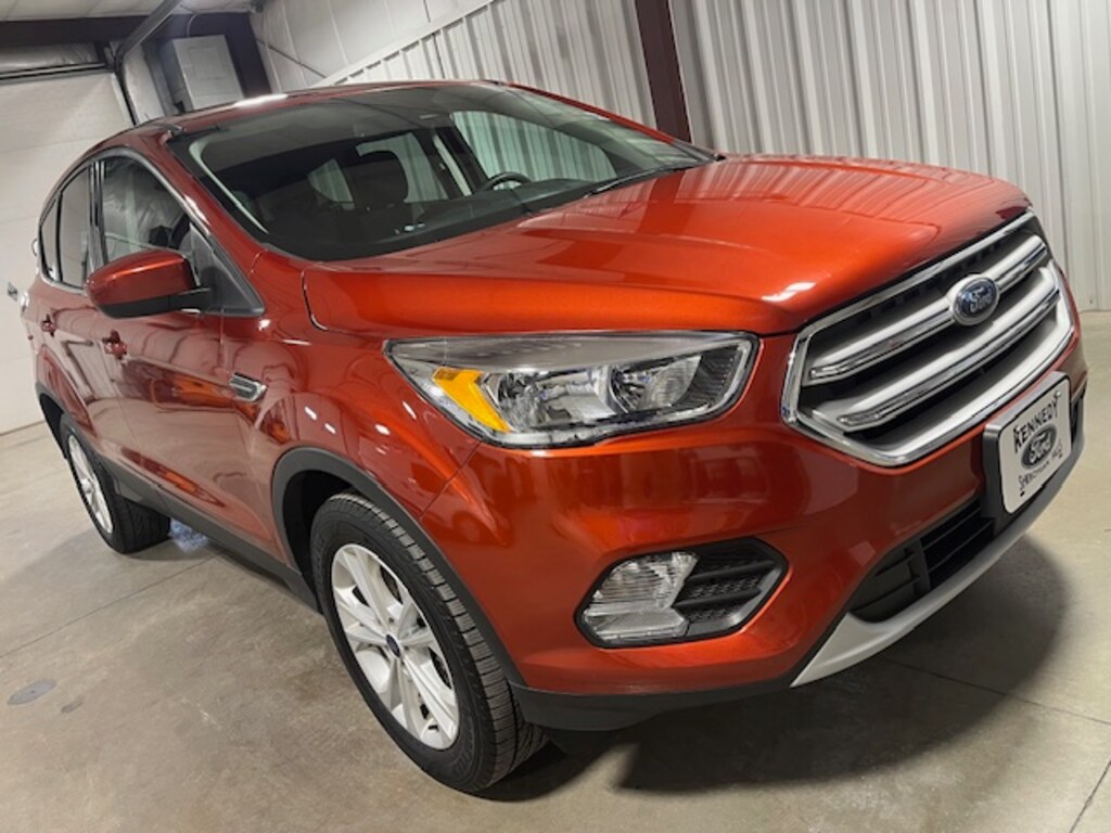 Used 2019 Ford Escape SE 4WD WAGON