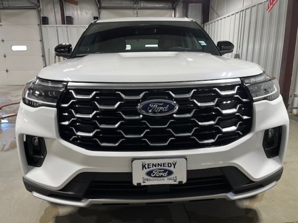 New 2026 Ford Explorer Platinum 4WD WAGON