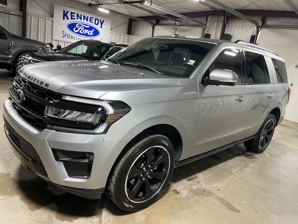 Used 2022 Ford Expedition Limited Stealth 4x4 WAGON