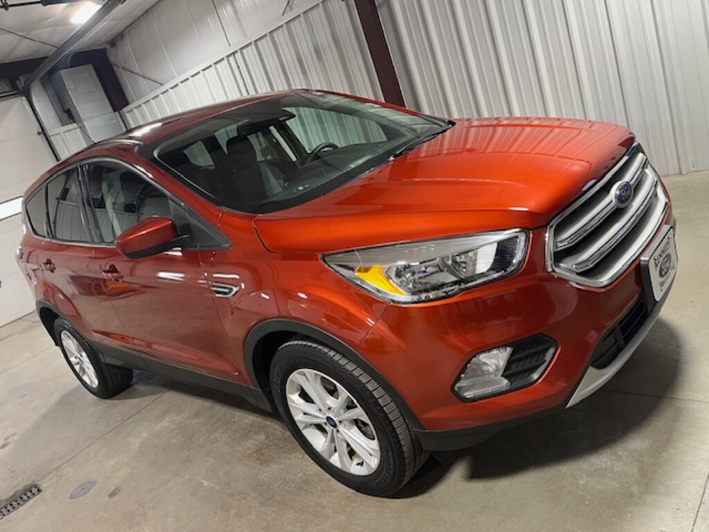 Used 2019 Ford Escape SE 4WD WAGON