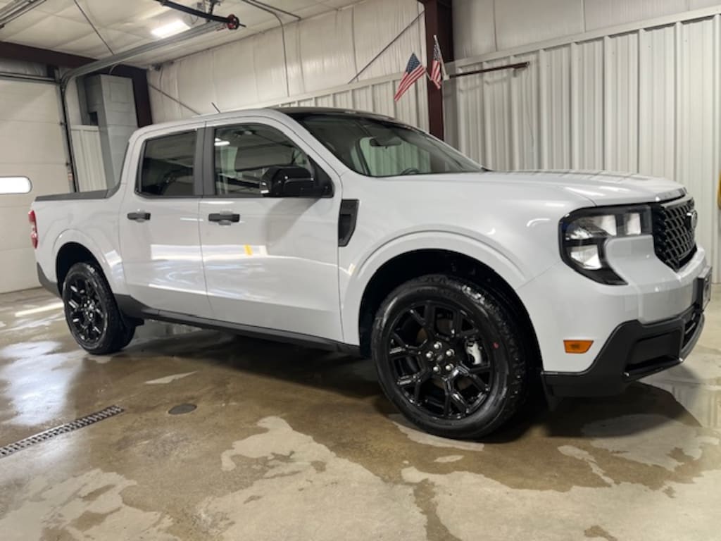 New 2026 Ford Maverick XLT AWD Hybrid PICKUP