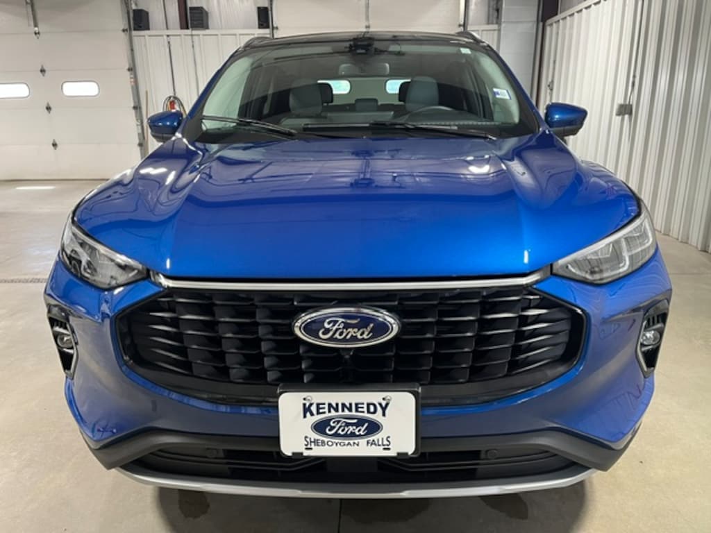 Used 2023 Ford Escape Platinum AWD WAGON