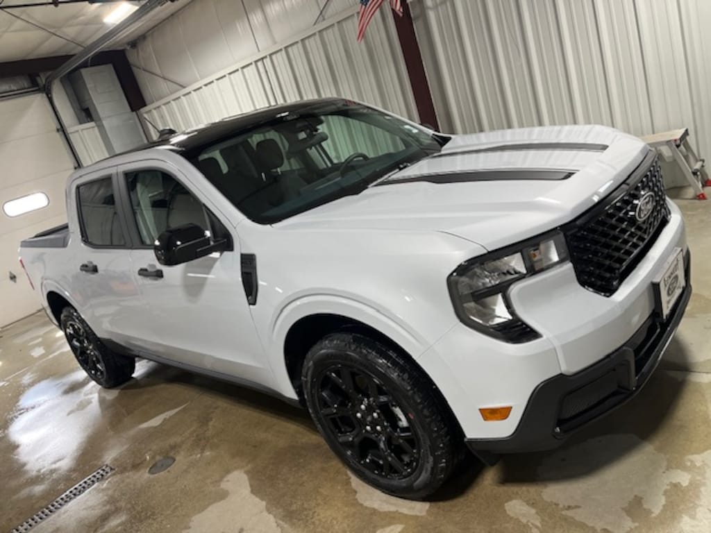 New 2026 Ford Maverick XLT AWD Hybrid PICKUP