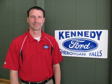Staff member Michael Kennedy from ID_270c685816c3