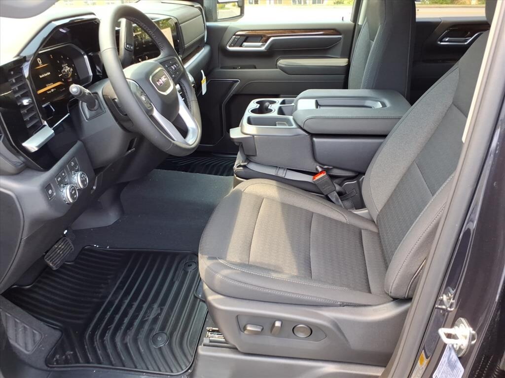 New 2026 GMC Sierra 2500 HD SLE Truck Crew Cab