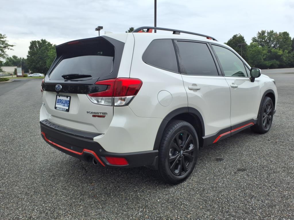 2021 Subaru Forester Sport photo 2