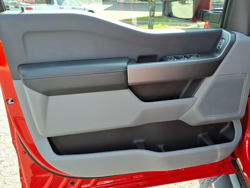 2026 Ford F-250 Super Duty XLT - Photo 9
