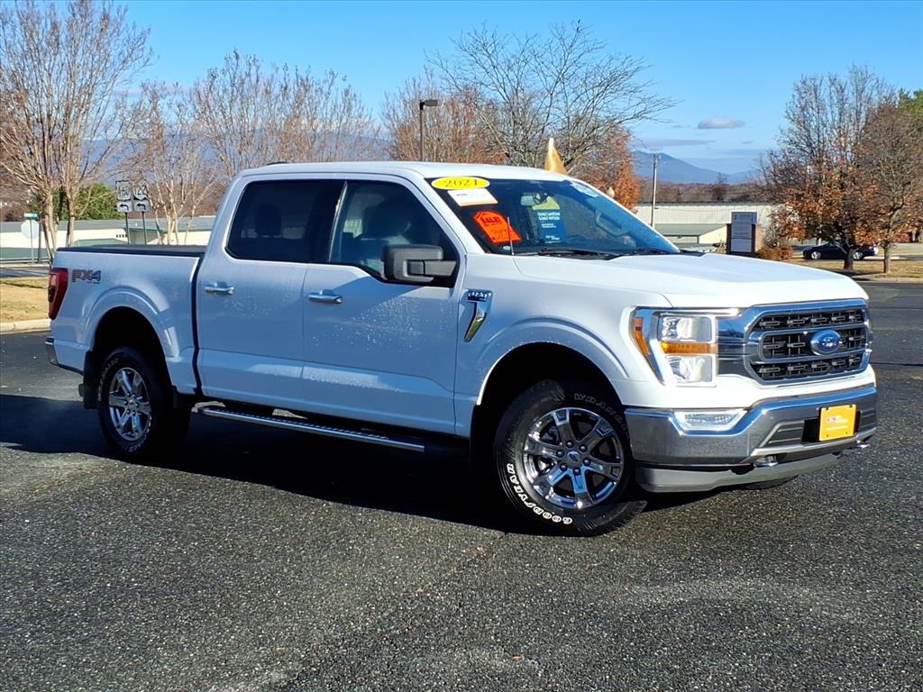 2021 Ford F-150 XLT photo 2