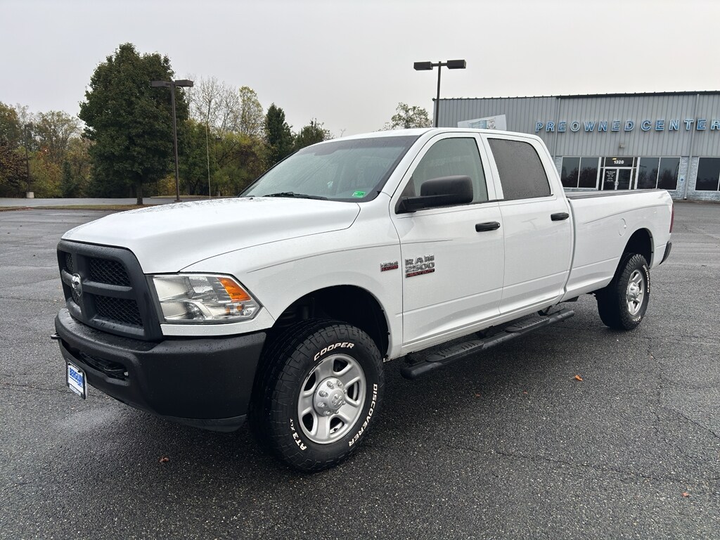 Used 2018 Ram 2500 Tradesman 4x4 Tradesman  Crew Cab 8 ft. LB Pickup