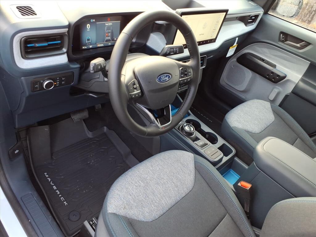 New 2025 Ford Maverick XLT Truck SuperCrew