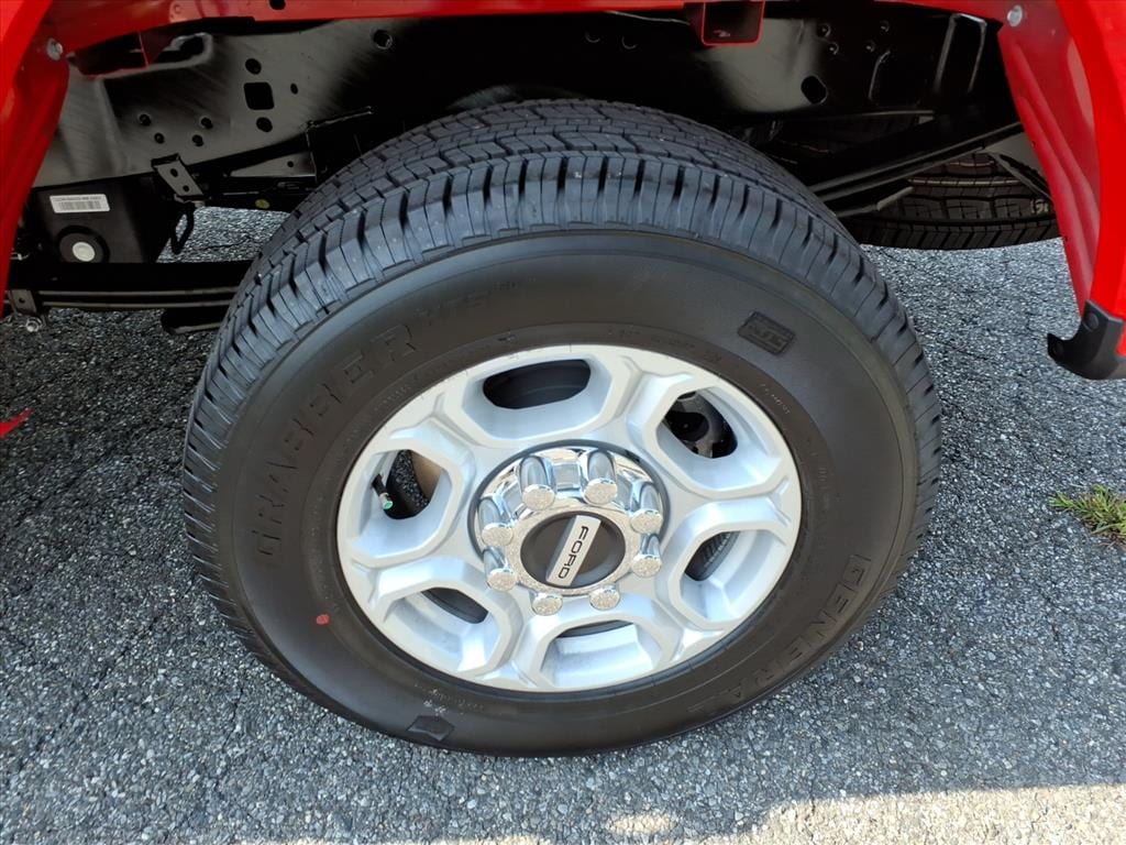 2026 Ford F-250 Super Duty XLT - Photo 8