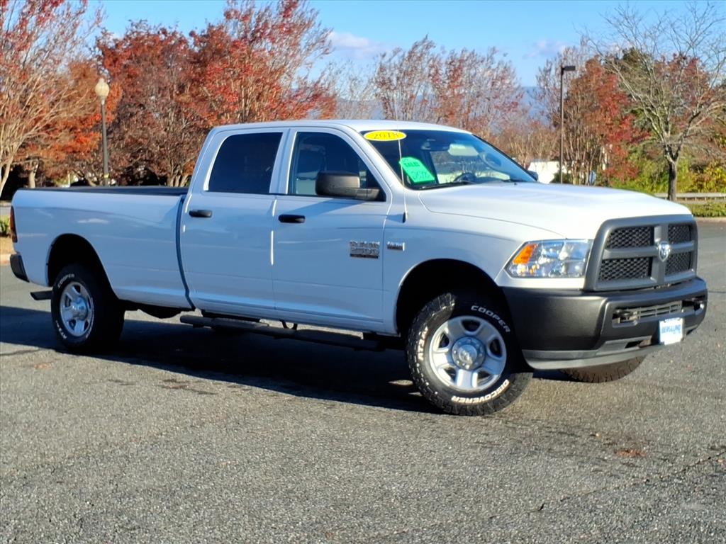 2018 Ram 2500 Tradesman photo 2
