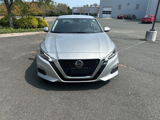 Used 2022 Nissan Altima SV with VIN 1N4BL4DV9NN389590 for sale in Bedford, VA