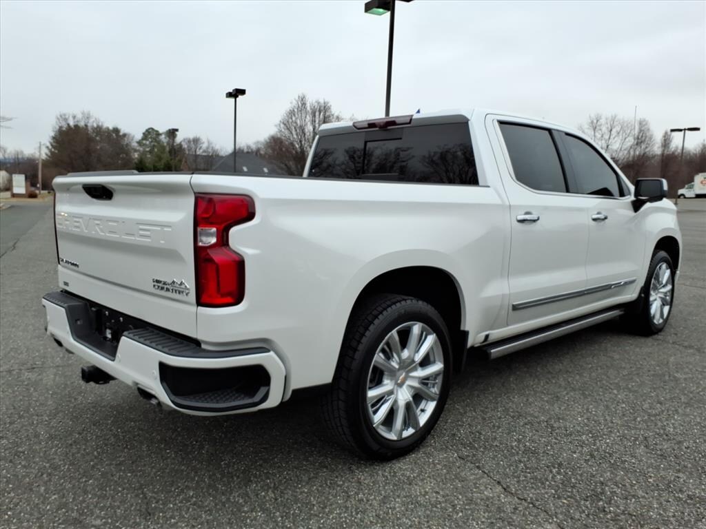 Used 2023 Chevrolet Silverado 1500 High Country 4x4 High Country Crew Cab 5.8 ft. SB