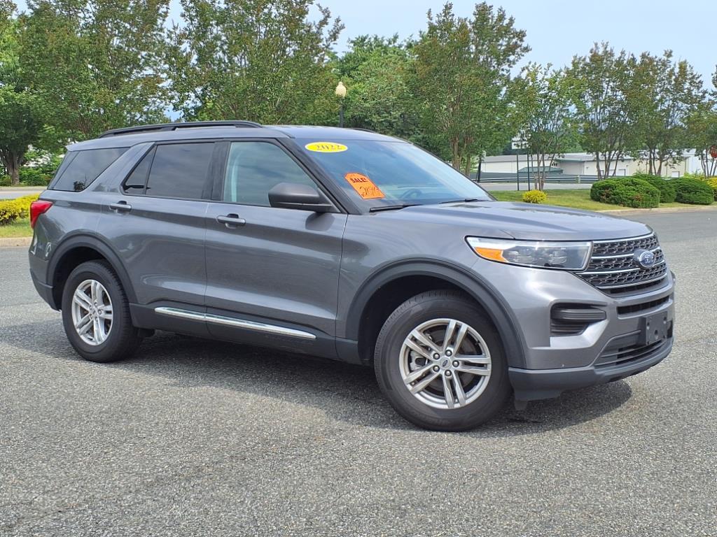 Used 2022 Ford Explorer XLT with VIN 1FMSK8DH9NGA46762 for sale in Bedford, VA