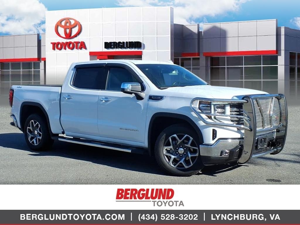 Used 2022 GMC Sierra 1500 SLT 4x4 SLT Crew Cab 5.8 ft. SB