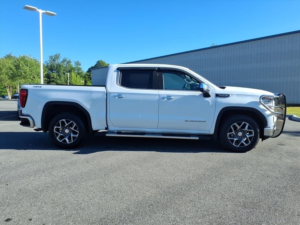 Used 2022 GMC Sierra 1500 SLT 4x4 SLT Crew Cab 5.8 ft. SB