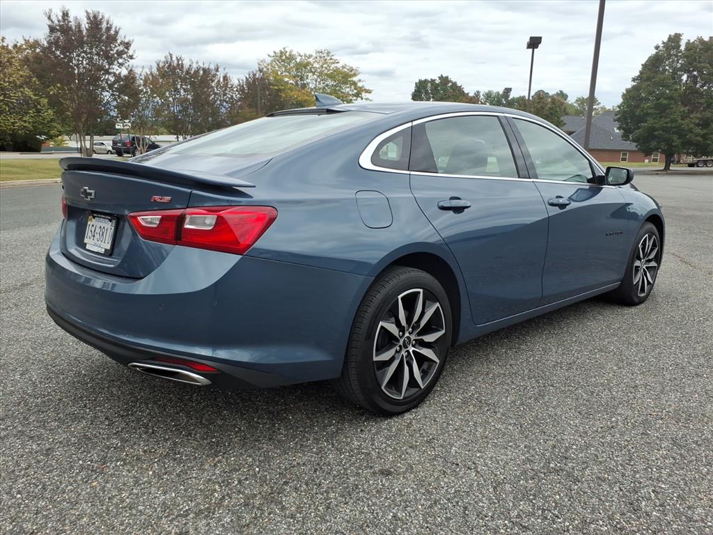 2024 Chevrolet Malibu RS photo 4