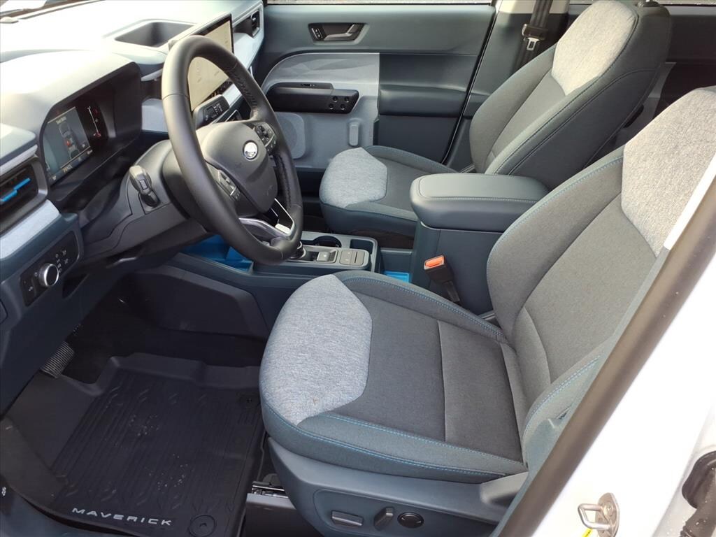 New 2025 Ford Maverick XLT Truck SuperCrew