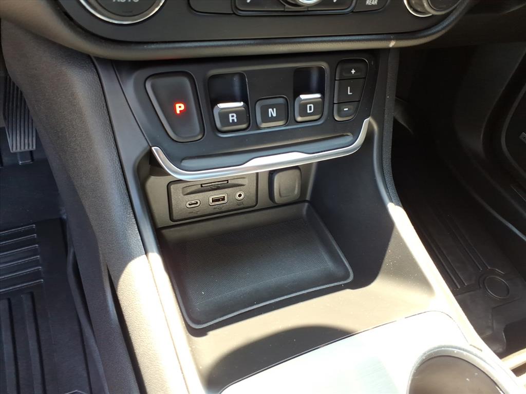 2020 GMC Terrain Denali - Photo 36
