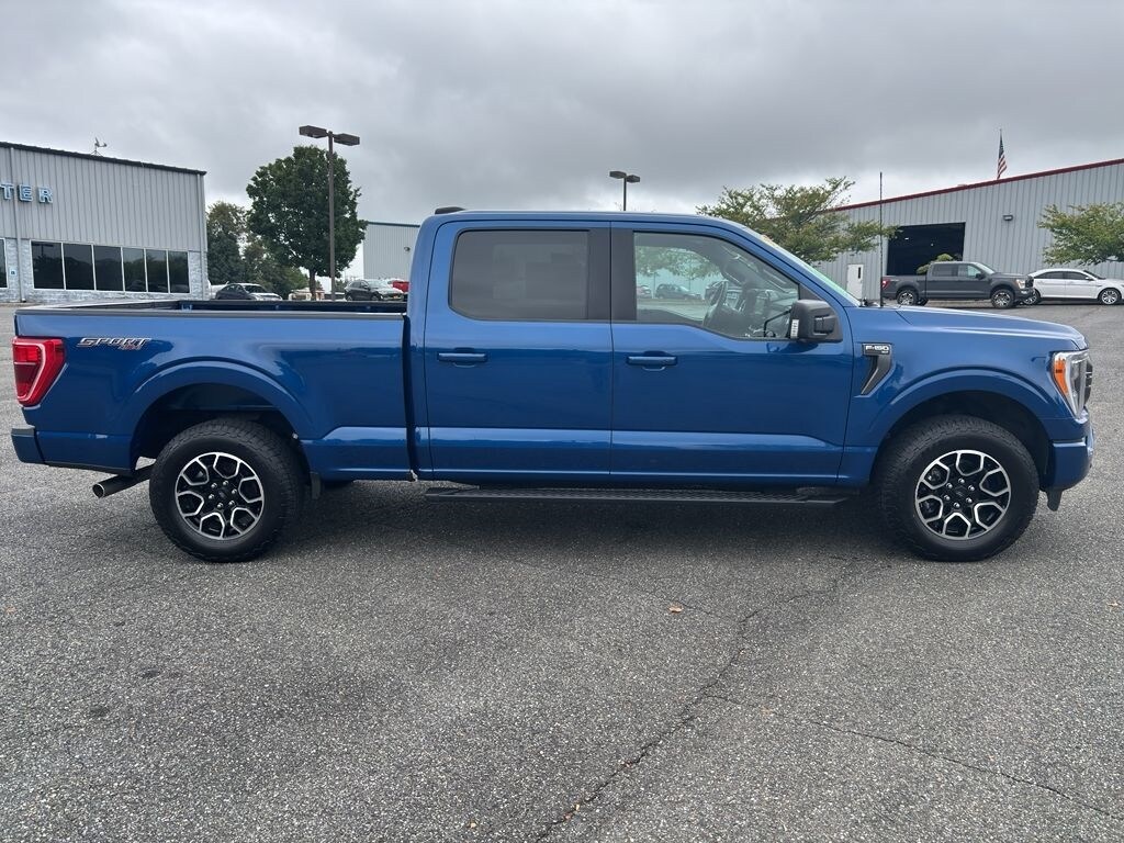 2023 Ford F-150 XLT photo 4