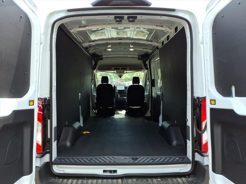 2026 Ford Transit Van Base - Photo 6