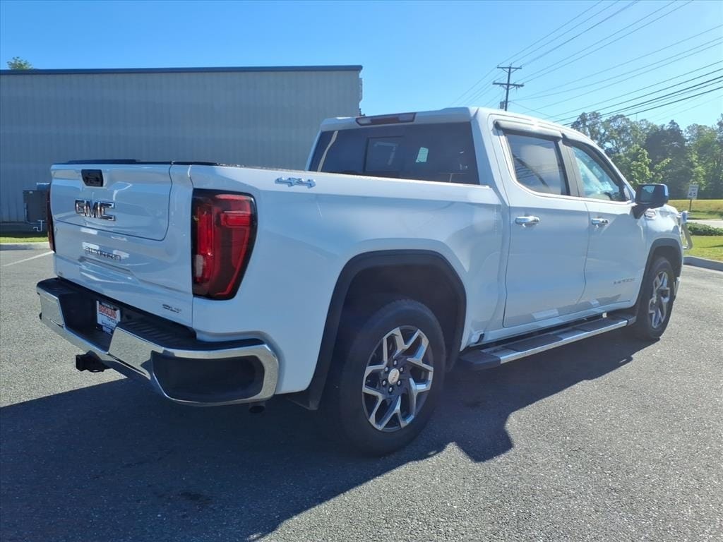 Used 2022 GMC Sierra 1500 SLT 4x4 SLT Crew Cab 5.8 ft. SB