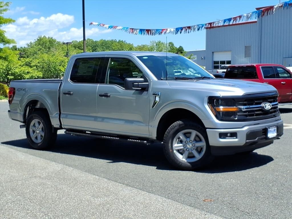 New 2026 Ford F-150 XLT Truck SuperCrew Cab