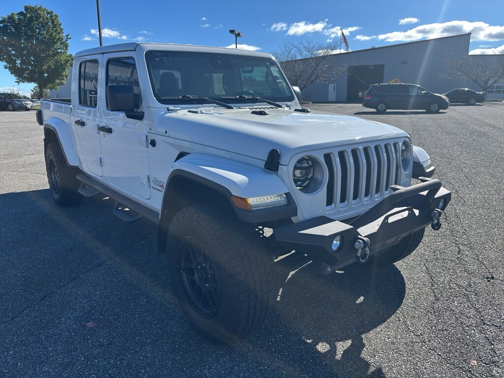 2020 Jeep Gladiator Overland photo 3