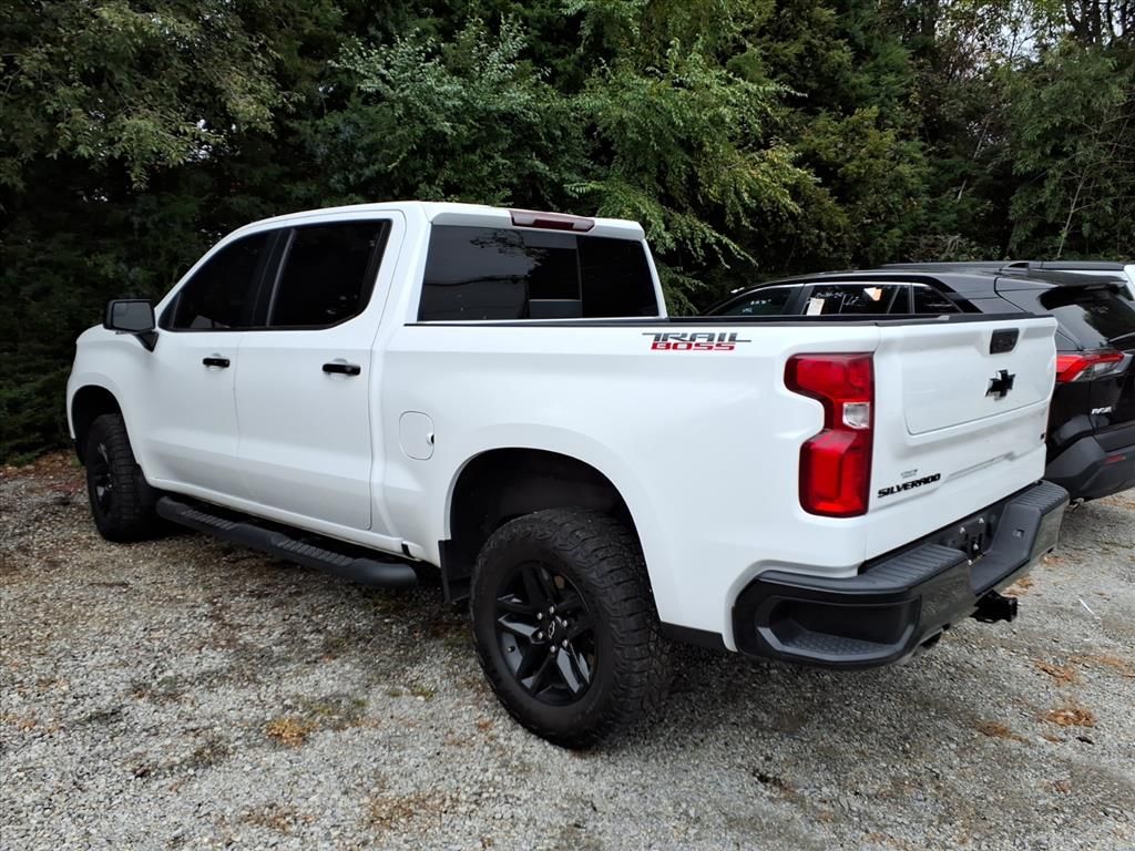 2024 Chevrolet Silverado 1500 LT Trail Boss photo 3