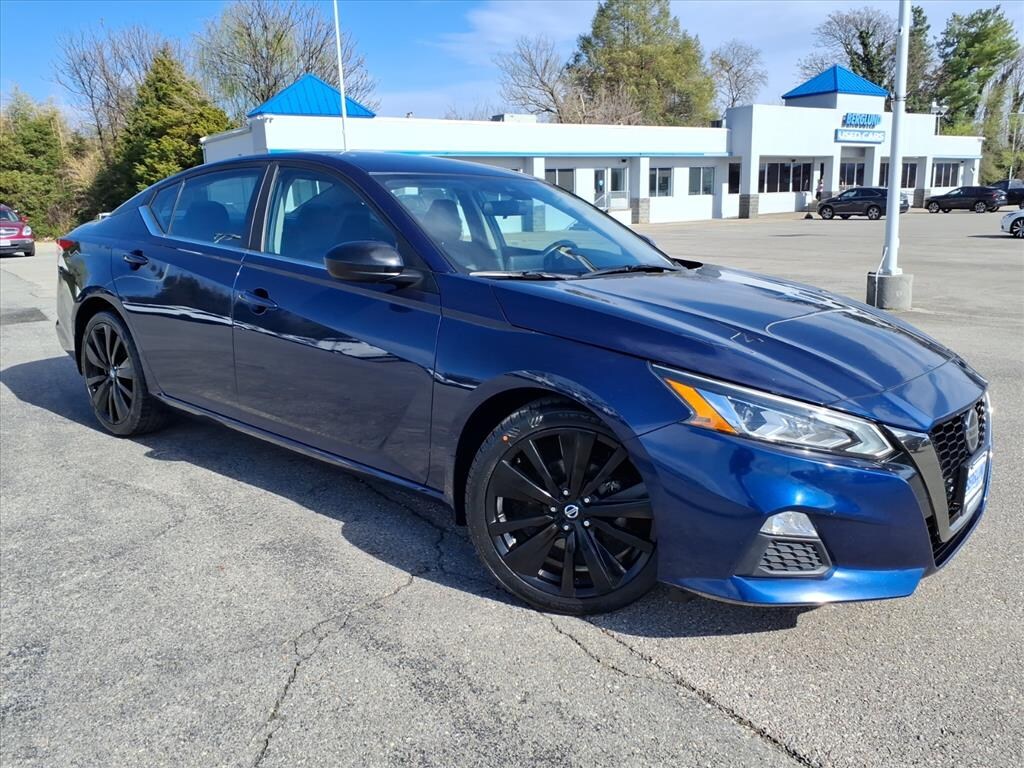 Used 2021 Nissan Altima 2.5 SR Sedan
