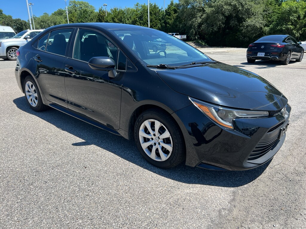 Used 2023 Toyota Corolla LE Sedan