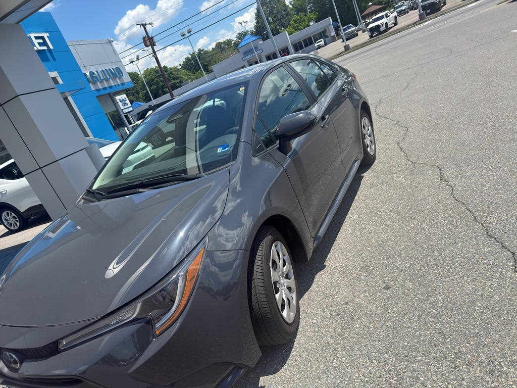 Used 2024 Toyota Corolla LE Sedan