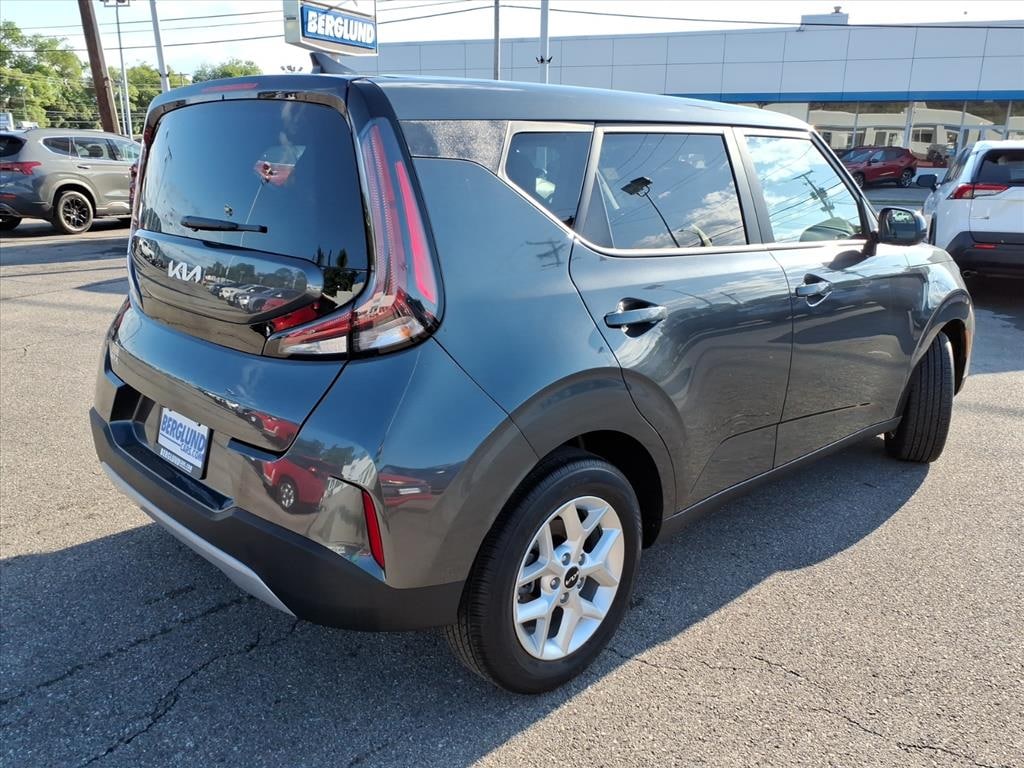 Used 2025 Kia Soul Wagon