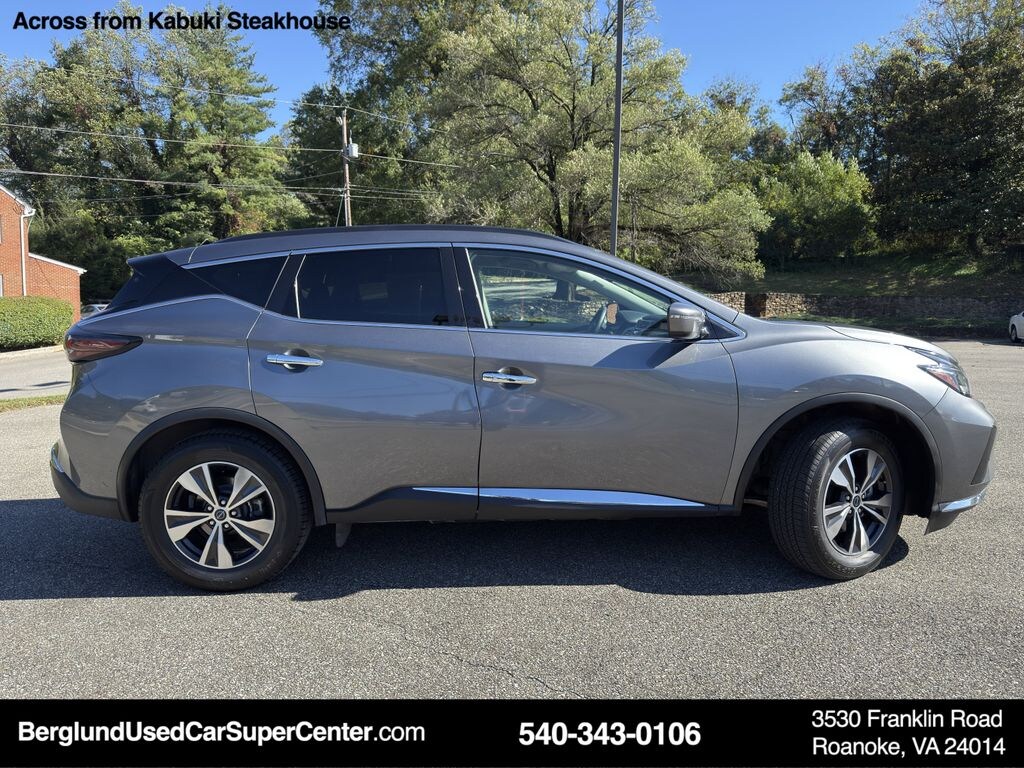 Used 2023 Nissan Murano SV SUV