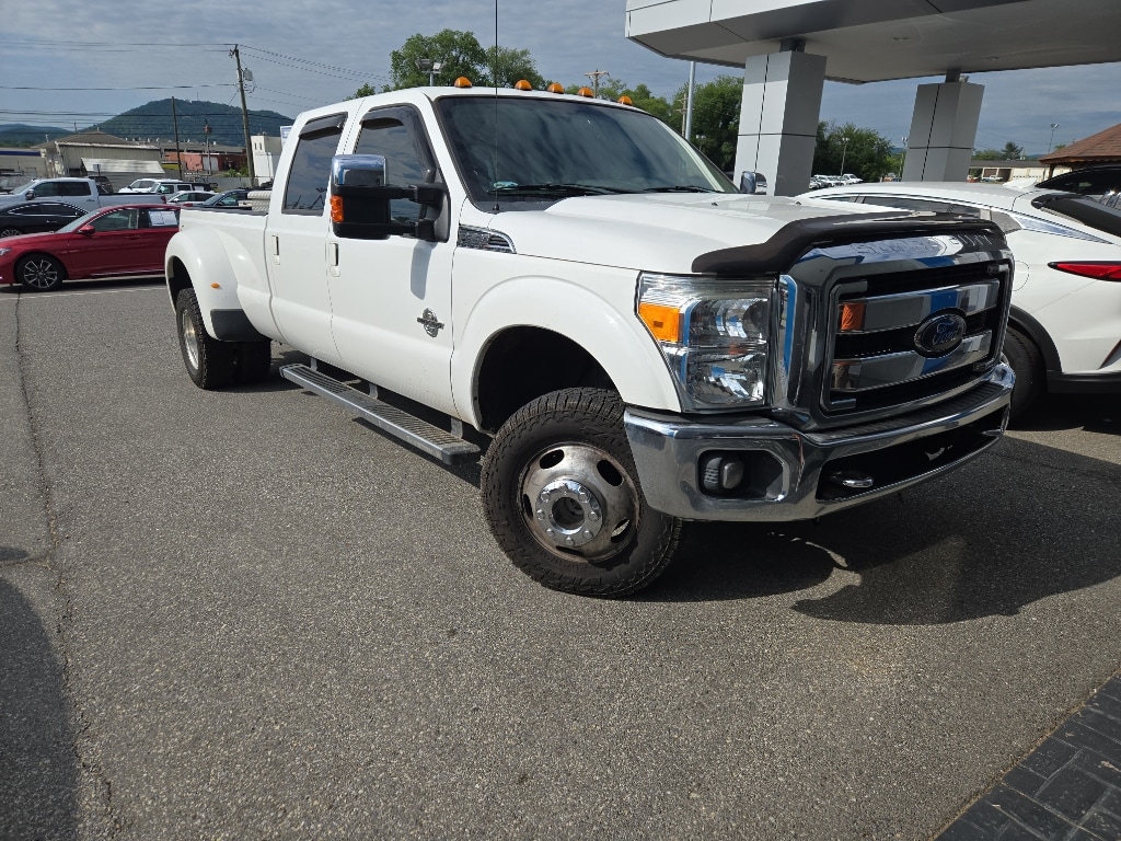 2016 Ford F-350 Lariat 4x4 Crew Cab 8' Box DRW's photo