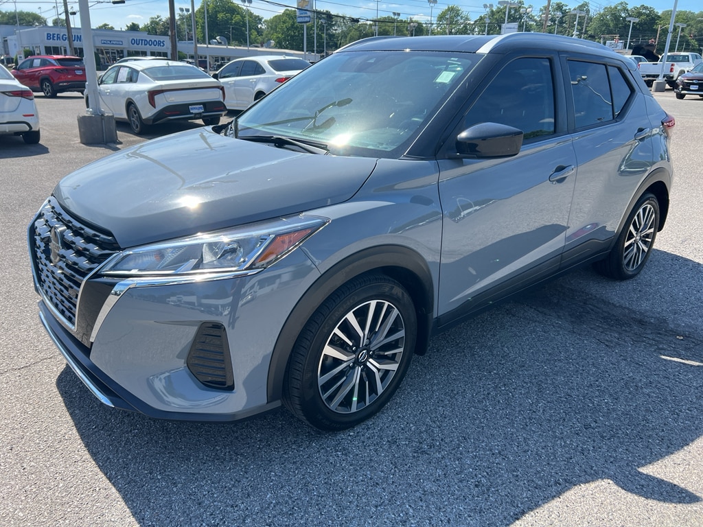 2021 Nissan Kicks 1.6 SV's photo