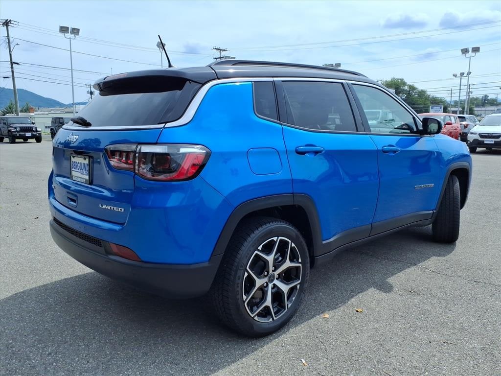 Used 2025 Jeep Compass Limited Wagon