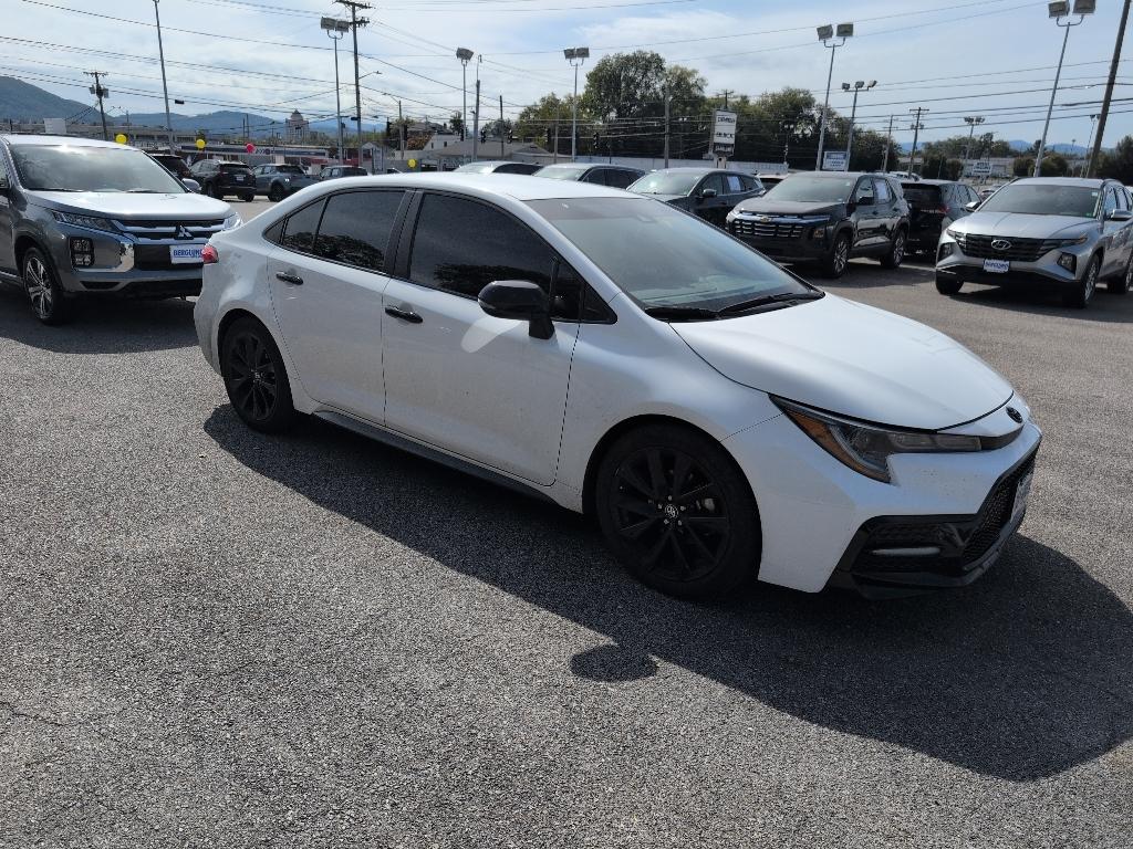 2021 Toyota Corolla SE photo 4