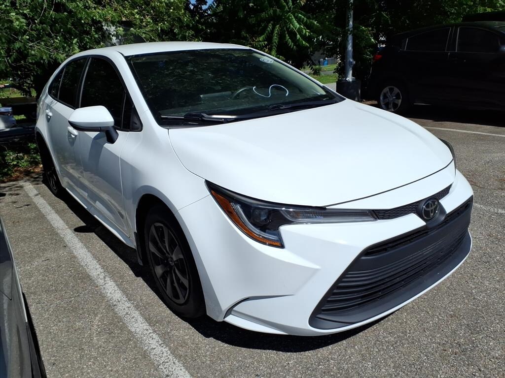 Used 2024 Toyota Corolla LE Sedan