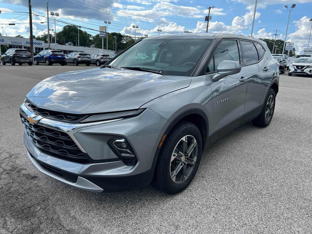 Used 2025 Chevrolet Blazer 2LT Wagon