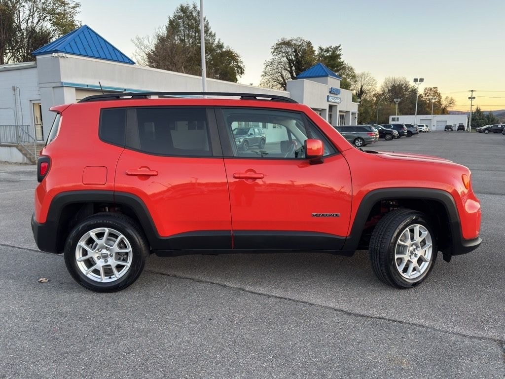 Used 2021 Jeep Renegade Latitude SUV