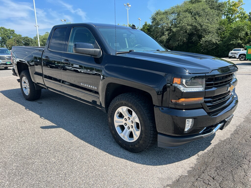 Used 2018 Chevrolet Silverado LT Double Cab